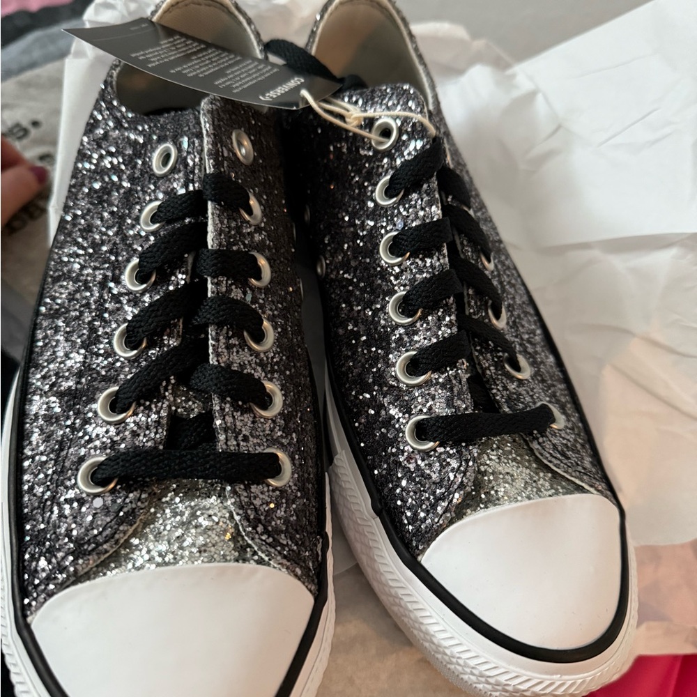 Custom silver/black glitter with extra cushioning - size 9 - NWT